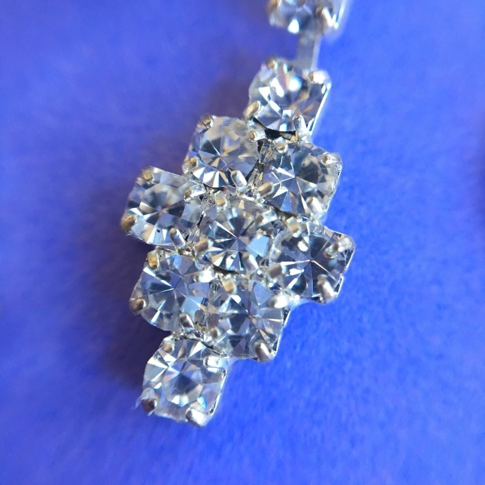 Rhinestone Choker Necklace - Picture 5 of 7